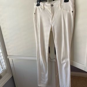 Abercrombie & Fitch white jeans